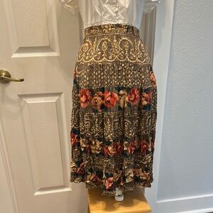Floral Patterned Women's Skirt